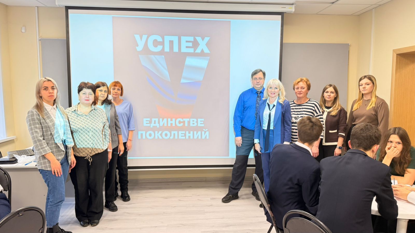 Знатоки из восьми школ Серпухова сошлись в интеллектуальной борьбе