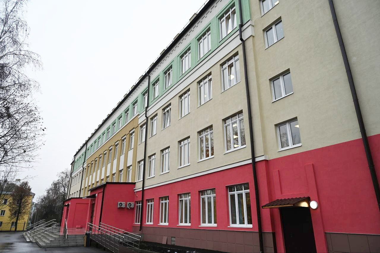 Глава Городского округа Серпухов начал рабочий день с проверки качества питания в школе №1 Глава Городского округа Серпухов начал рабочий день с проверки качества питания в школе №1