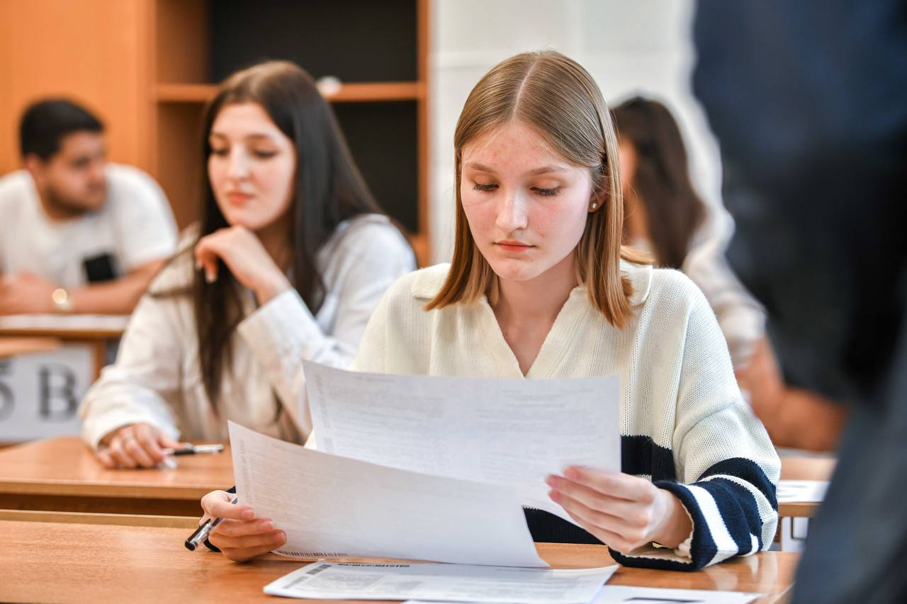 «Проба пера» перед ЕГЭ: в Химках стартует подготовка к итоговому сочинению «Проба пера» перед ЕГЭ: в Химках стартует подготовка к итоговому сочинению