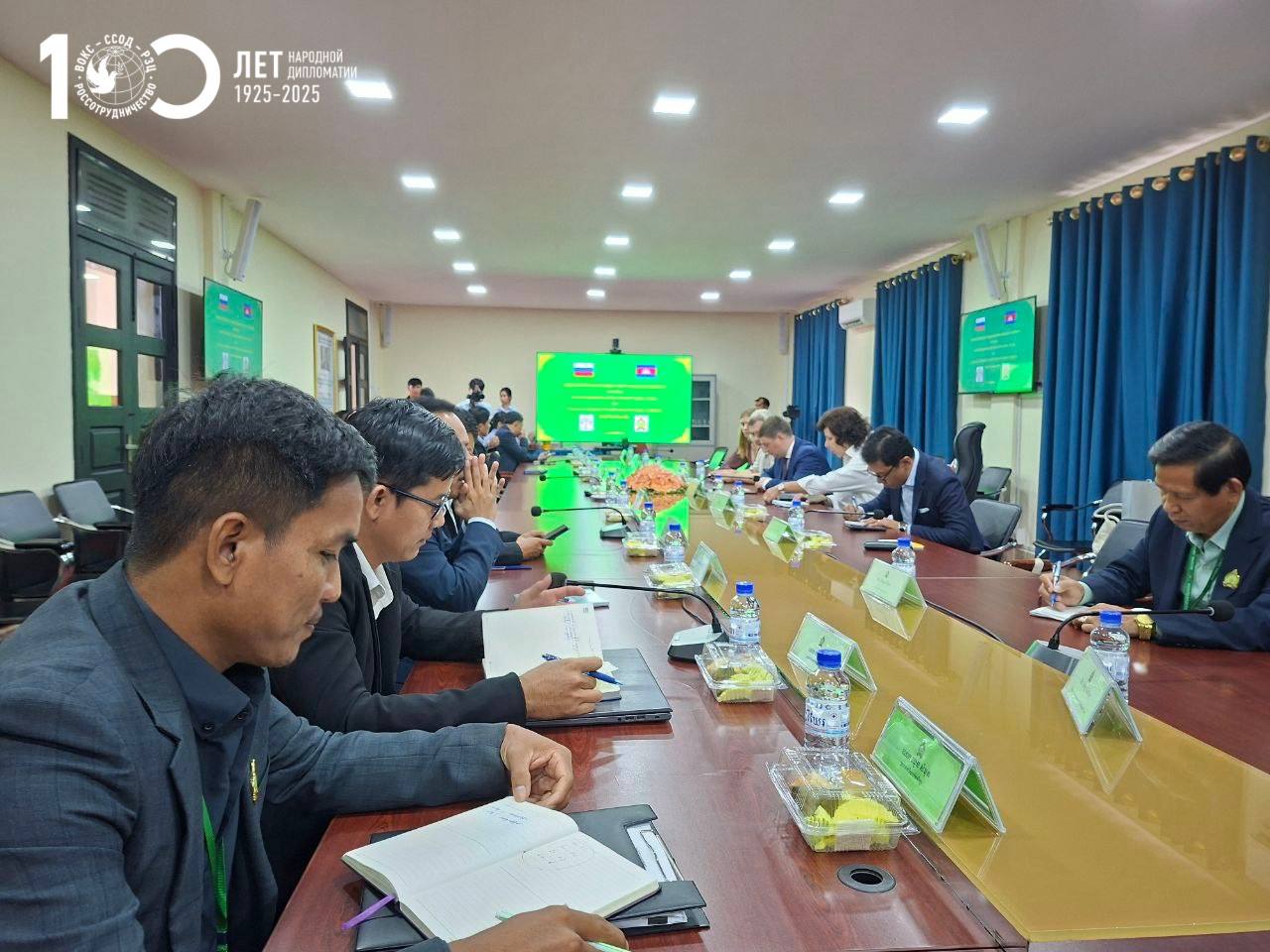 СПбГУ и Национальный университет Баттамбанга подписали соглашение о сотрудничестве СПбГУ и Национальный университет Баттамбанга подписали соглашение о сотрудничестве