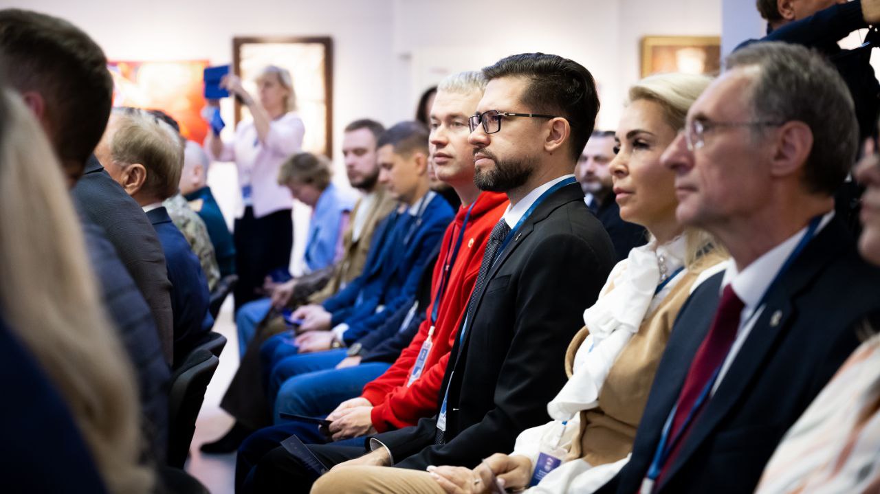 Владимир Волков: Сегодня с коллегами-партийцами подвели итоги работы местного отделения партии «Единая Россия» в Люберцах Владимир Волков: Сегодня с коллегами-партийцами подвели итоги работы местного отделения партии «Единая Россия» в Люберцах