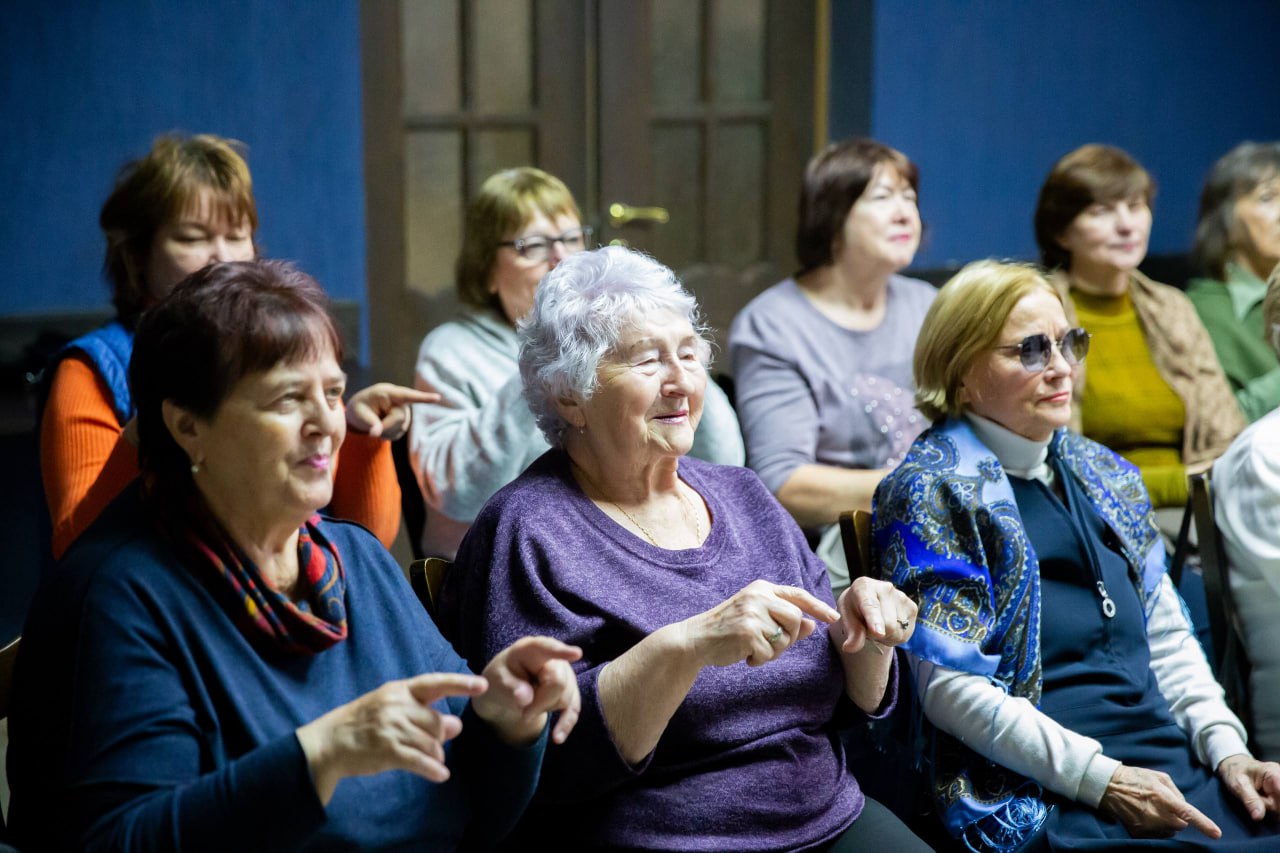 Путь к когнитивному здоровью: долголетов научили нейрогимнастике и дыхательным практикам Путь к когнитивному здоровью: долголетов научили нейрогимнастике и дыхательным практикам