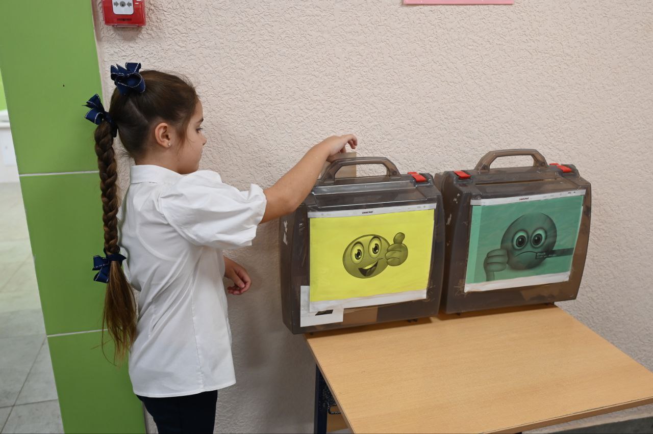 Глава Городского округа Серпухов начал рабочий день с проверки качества питания в школе №1 Глава Городского округа Серпухов начал рабочий день с проверки качества питания в школе №1