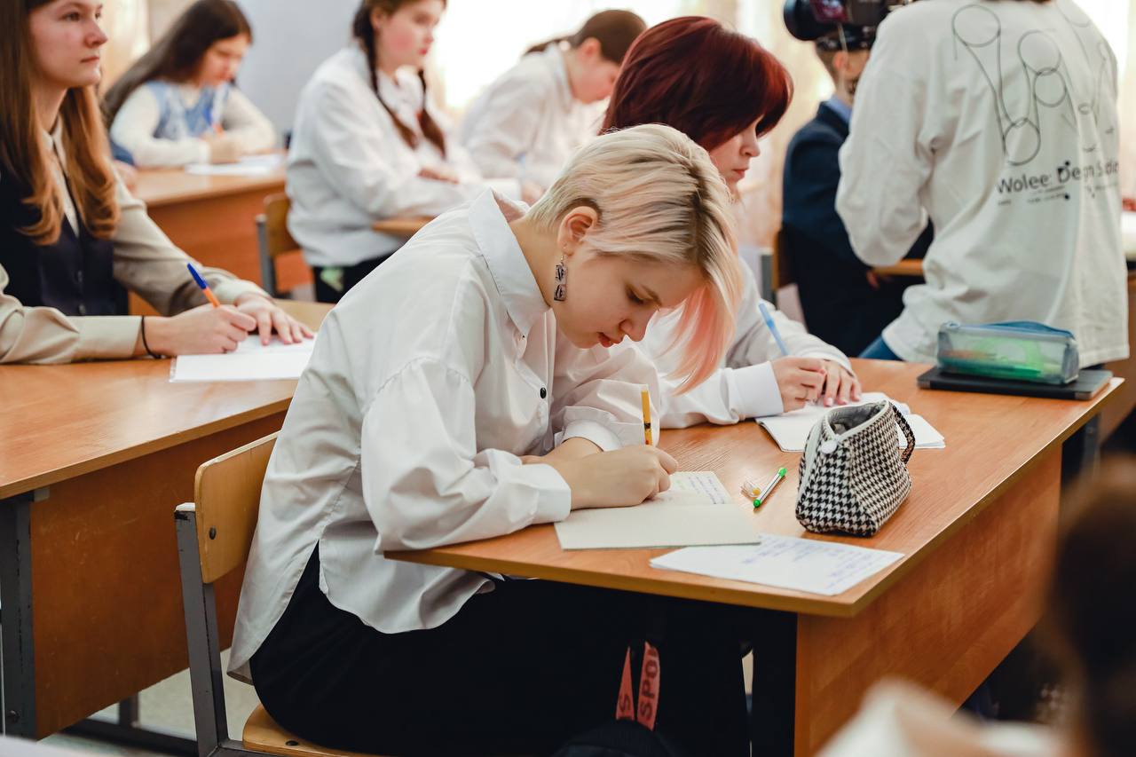 «Проба пера» перед ЕГЭ: в Химках стартует подготовка к итоговому сочинению