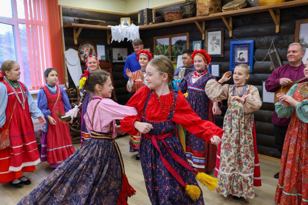 Центр русской традиционной культуры «Истоки» отметил новоселье Центр русской традиционной культуры «Истоки» отметил новоселье
