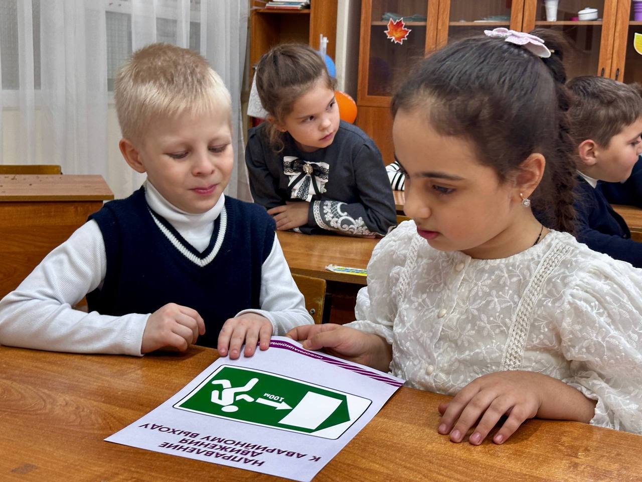 «Безопасная осень»: Госавтоинспекция и РОО СБДД провели мероприятие в Химках «Безопасная осень»: Госавтоинспекция и РОО СБДД провели мероприятие в Химках