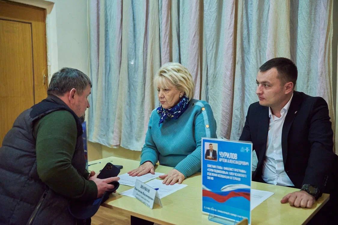 «Выездную администрацию» провели для жителей поселка Мещерское и близлежащих населенных пунктов «Выездную администрацию» провели для жителей поселка Мещерское и близлежащих населенных пунктов