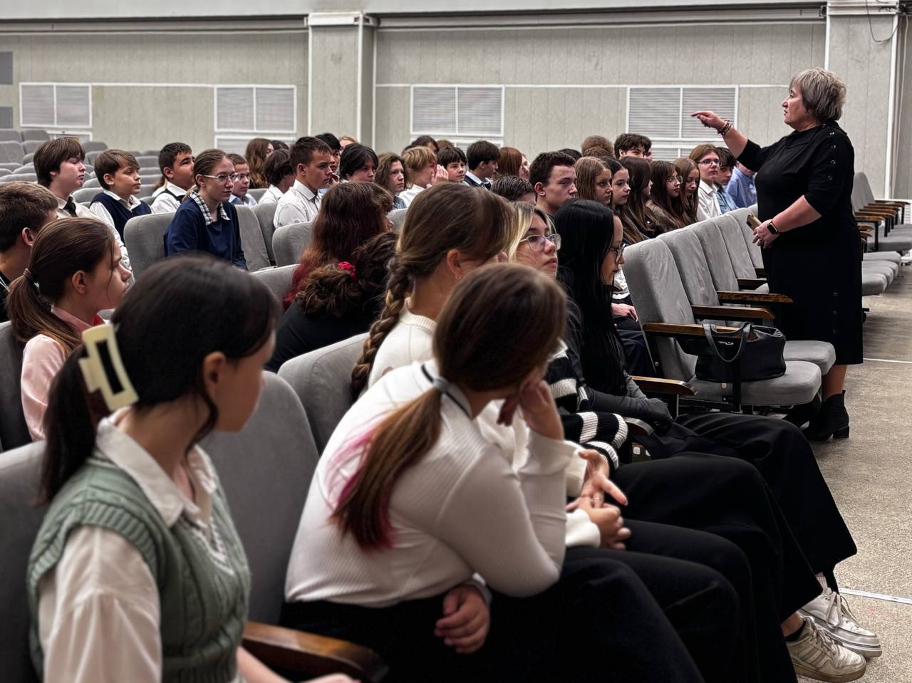 Школьникам лицея №26 напомнили, что железная дорога — не место для игр Школьникам лицея №26 напомнили, что железная дорога — не место для игр