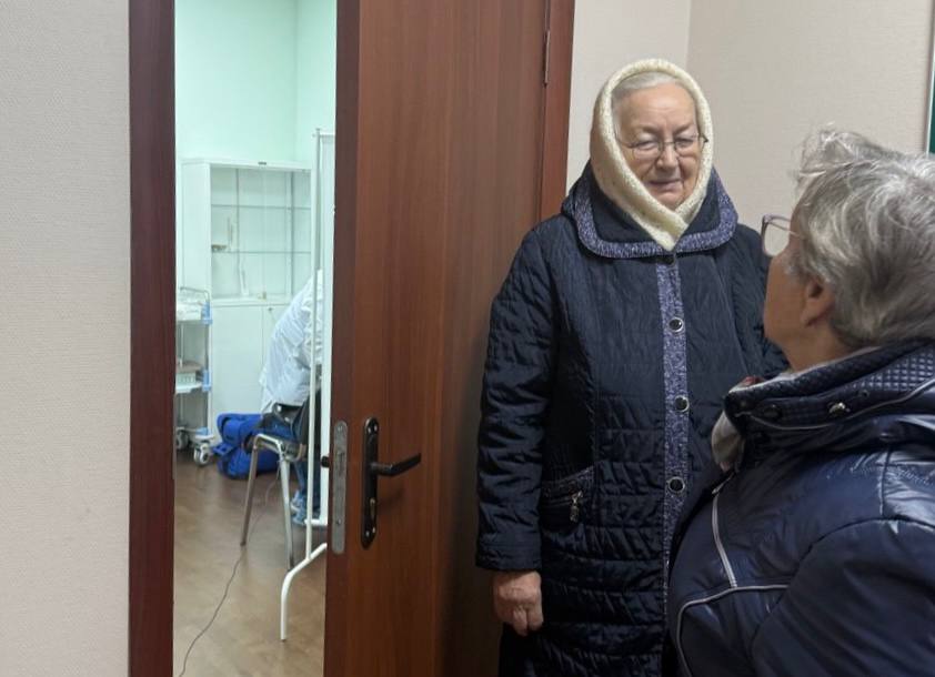 Жители села Покров проверили свое здоровье на выездной диспансеризации Жители села Покров проверили свое здоровье на выездной диспансеризации