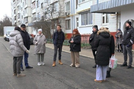 В Андреевка идёт комплексное благоустройство дворовой территории у дома №26