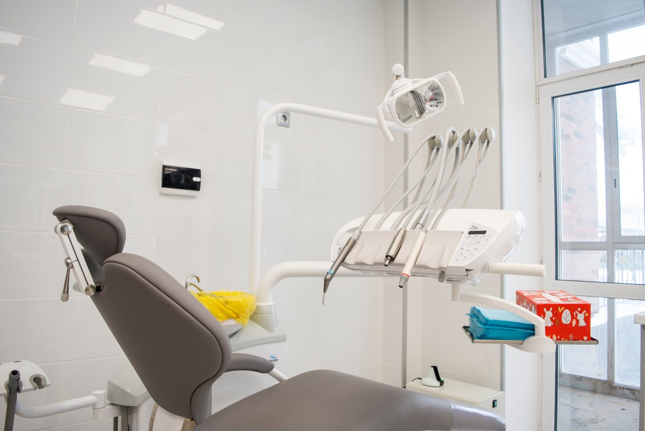 Участники СВО могут воспользоваться льготным зубопротезированием в Долгопрудном