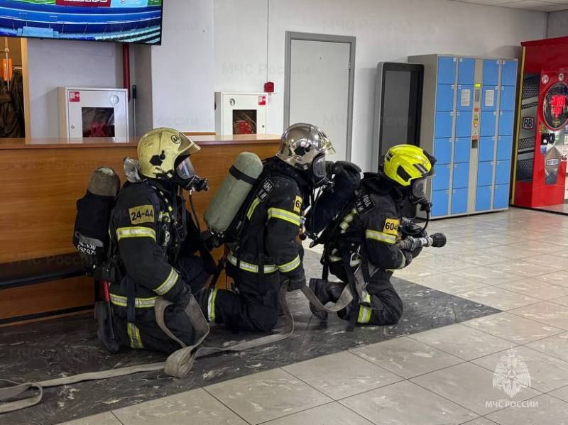 Тренировочная эвакуация в спорткомплексе