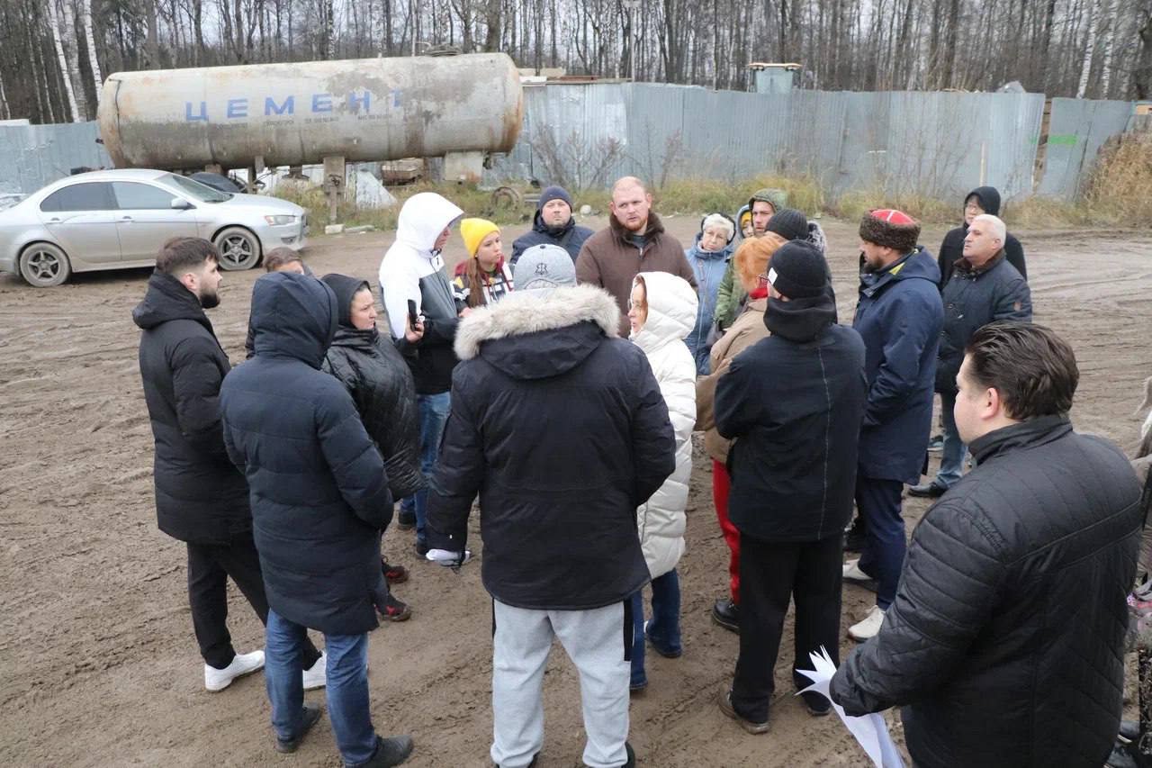 В Мытищах провели обход «промзоны» в деревне Беляниново В Мытищах провели обход «промзоны» в деревне Беляниново