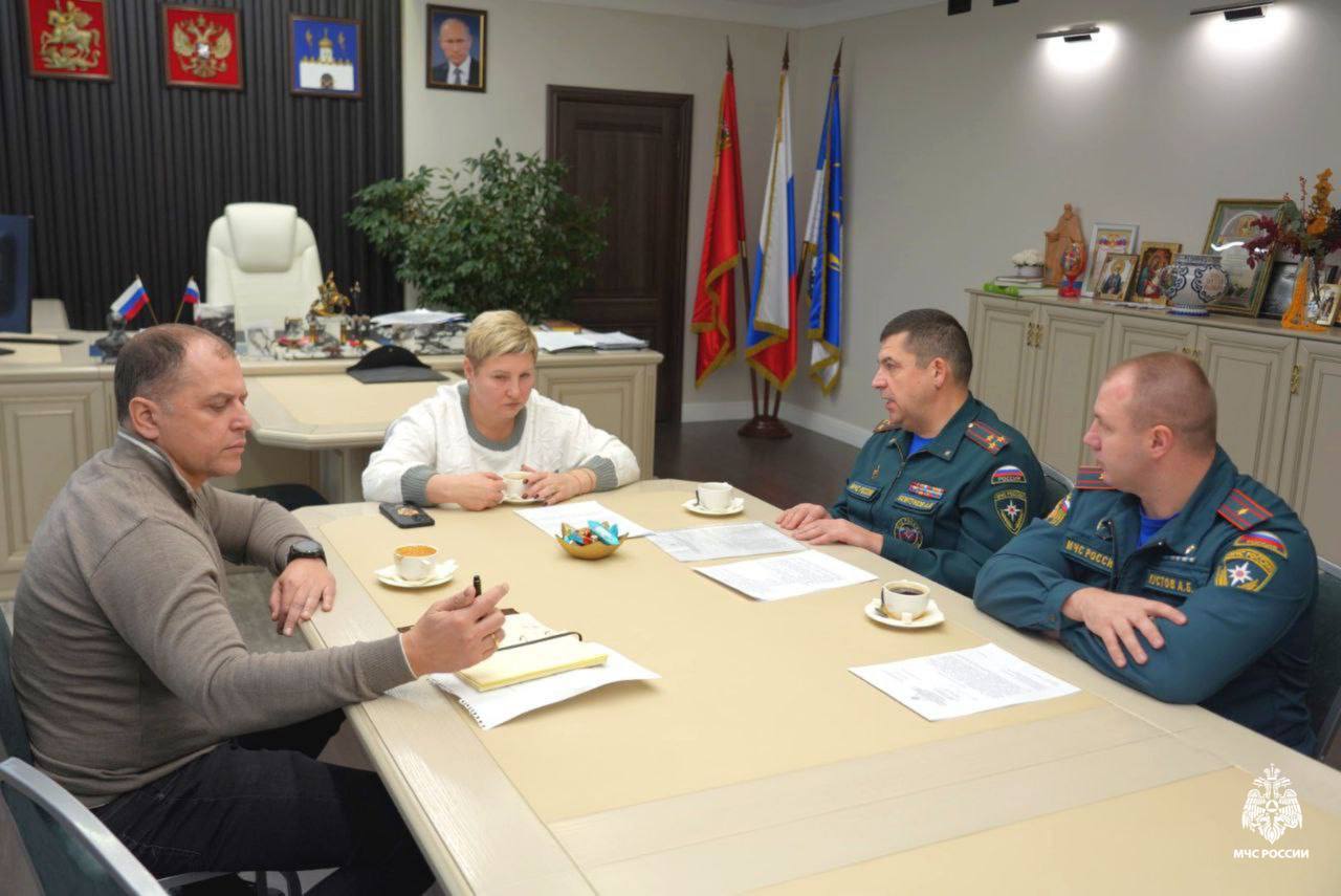 В Сергиево-Посадском городском округе прошла рабочая встреча по пожарной безопасности