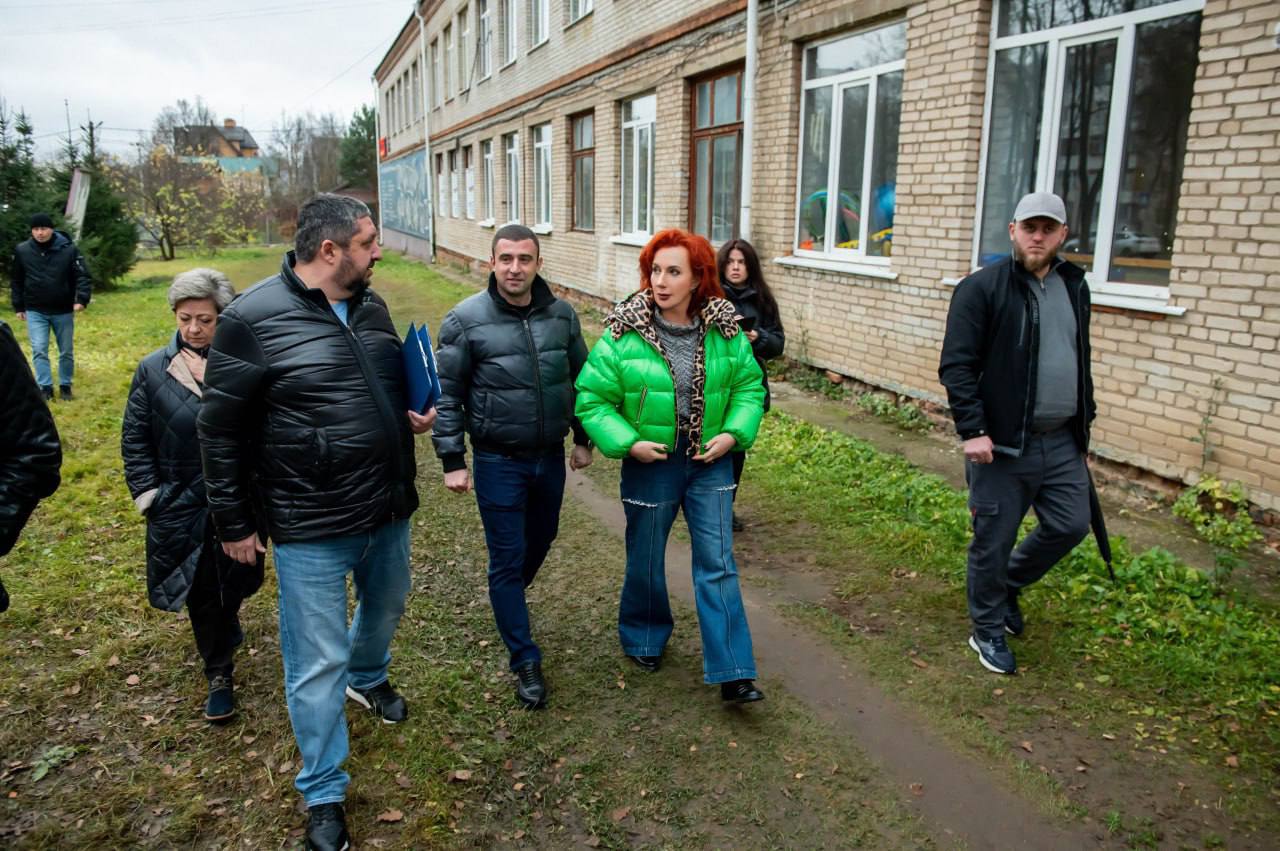 Татьяна Витушева: В рамках рабочего выезда посетила и Павло-Слободский ДК – место, которое хорошо известно и любимо многими жителями села Татьяна Витушева: В рамках рабочего выезда посетила и Павло-Слободский ДК – место, которое хорошо известно и любимо многими жителями села