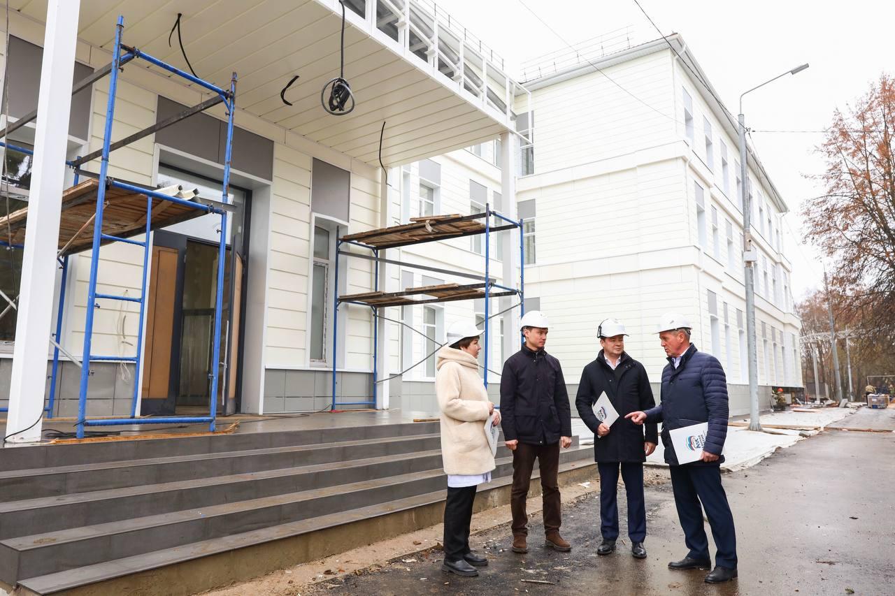 Глава Раменского округа оценил степень готовности терапевтического корпуса больницы Глава Раменского округа оценил степень готовности терапевтического корпуса больницы