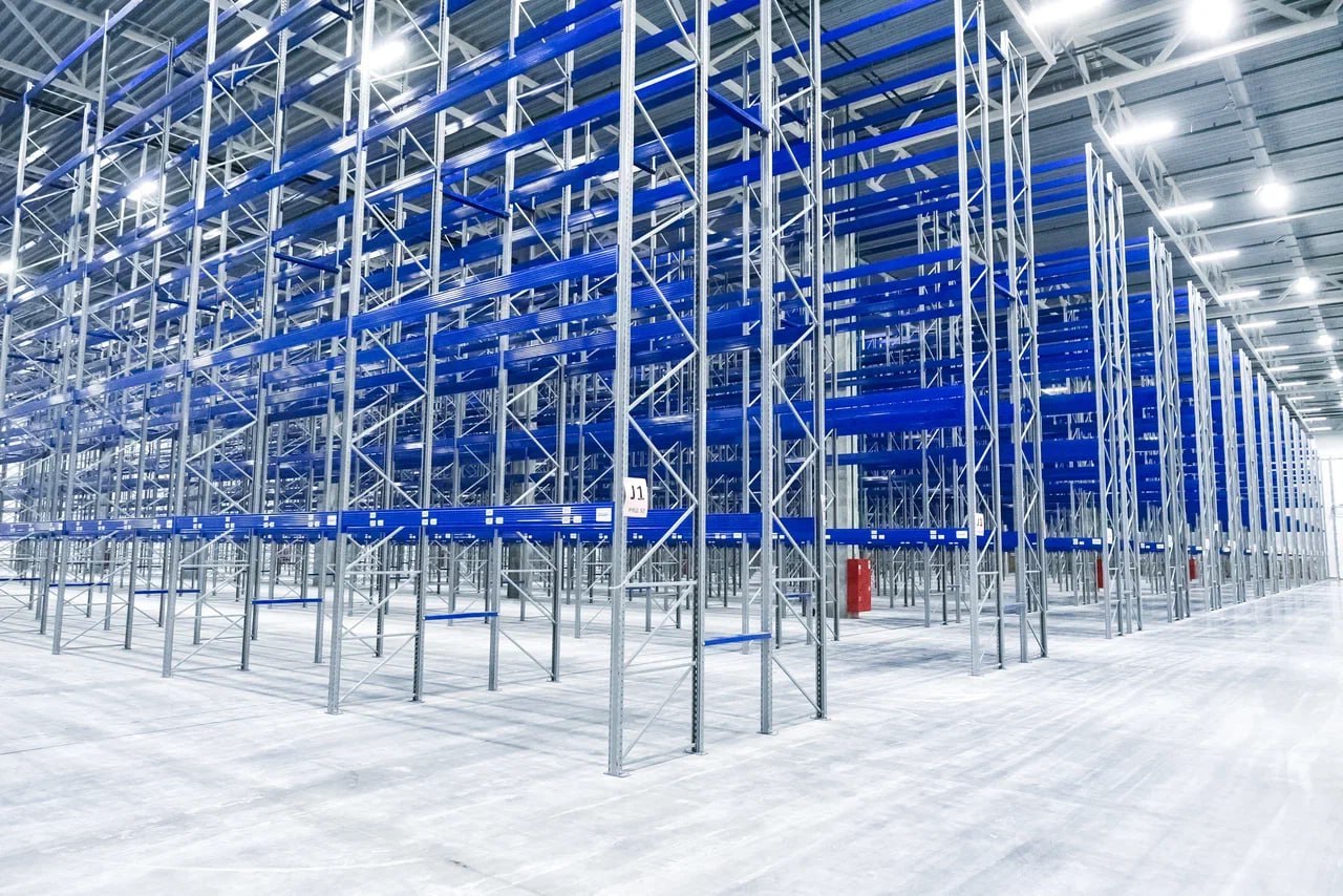 Игорь Брынцалов осмотрел строительство новых складских комплексов «Спортмастера» в Балашихе Игорь Брынцалов осмотрел строительство новых складских комплексов «Спортмастера» в Балашихе