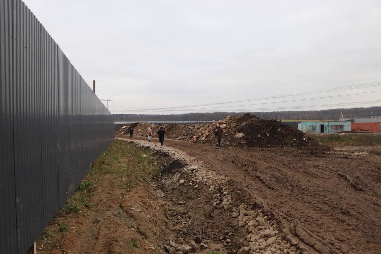 В Мытищах провели обход «промзоны» в деревне Беляниново В Мытищах провели обход «промзоны» в деревне Беляниново