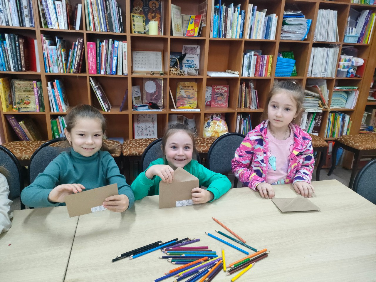 Малыши Чехова готовятся поздравлять зимнего волшебника Малыши Чехова готовятся поздравлять зимнего волшебника