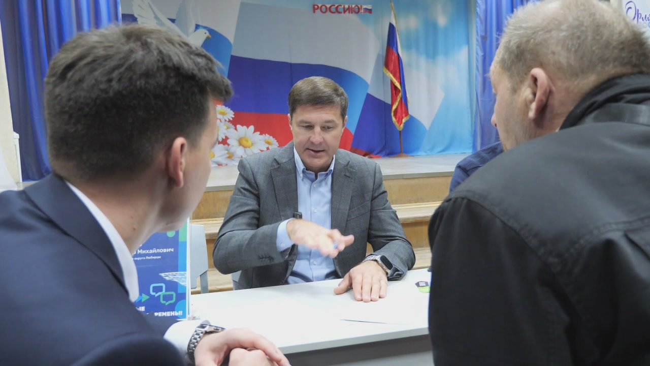 Владимир Волков: Воспитательно-образовательный комплекс в составе школы на 1500 мест и детсада на 200 мест откроется в Октябрьском (ул