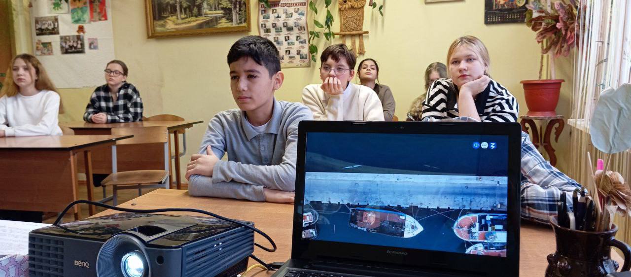 13 ноября в рамках ЕМП, проекта «Билет в будущее» для учащихся 6-11 классов МБОУ Любучанской СОШ м.о. Чехов прошло практико-ориентированное занятие внеурочной деятельности «Россия-мои горизонты» по теме «Россия... 13 ноября в рамках ЕМП, проекта «Билет в будущее» для учащихся 6-11 классов МБОУ Любучанской СОШ м.о. Чехов прошло практико-ориентированное занятие внеурочной деятельности «Россия-мои горизонты» по теме «Россия...