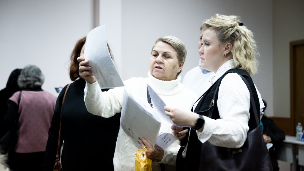 Владимир Волков: Воспитательно-образовательный комплекс в составе школы на 1500 мест и детсада на 200 мест откроется в Октябрьском (ул Владимир Волков: Воспитательно-образовательный комплекс в составе школы на 1500 мест и детсада на 200 мест откроется в Октябрьском (ул