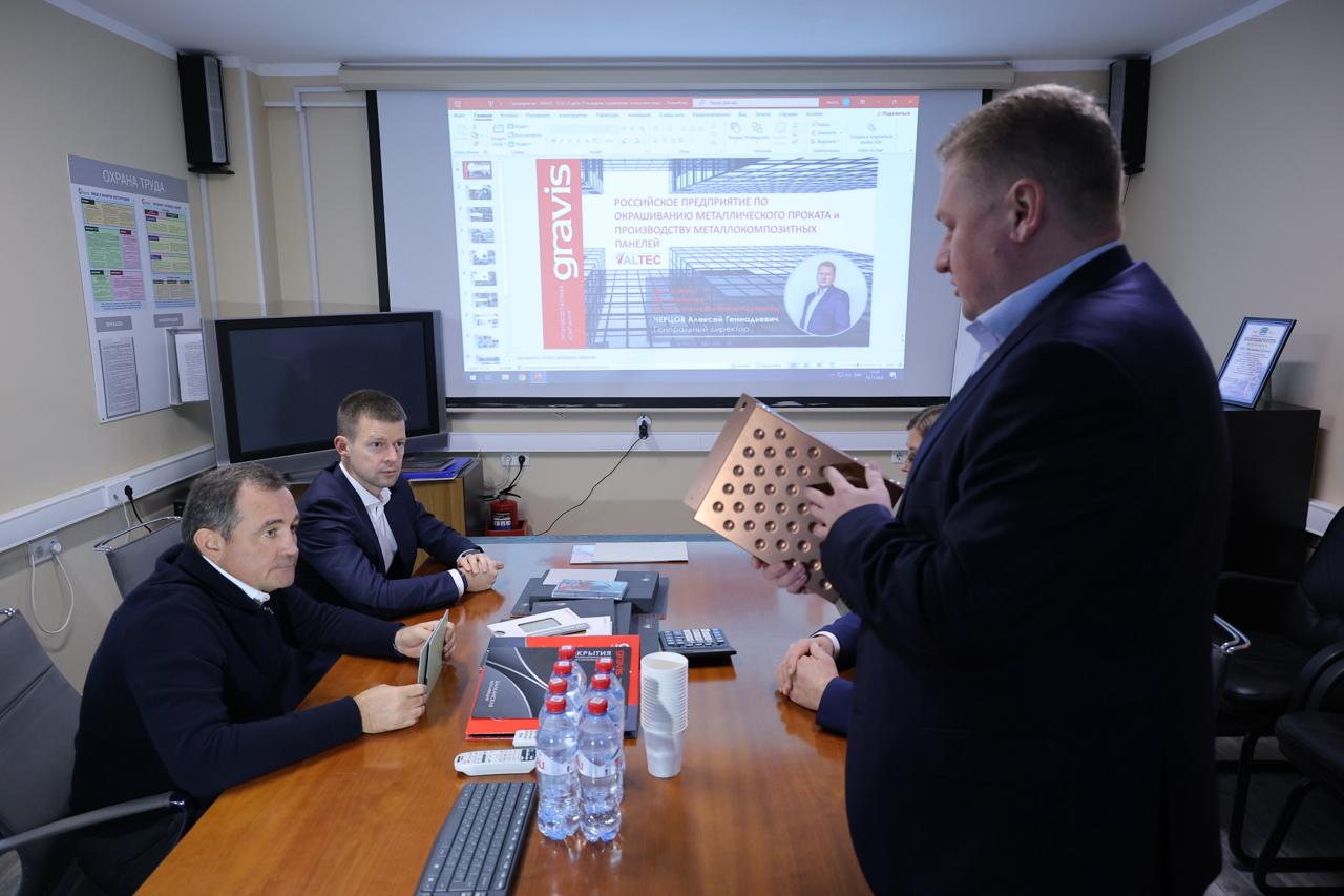 Также в Балашихе с Сергеем Юровым посетили компанию «Гравис», которая на рынке уже 22 года Также в Балашихе с Сергеем Юровым посетили компанию «Гравис», которая на рынке уже 22 года