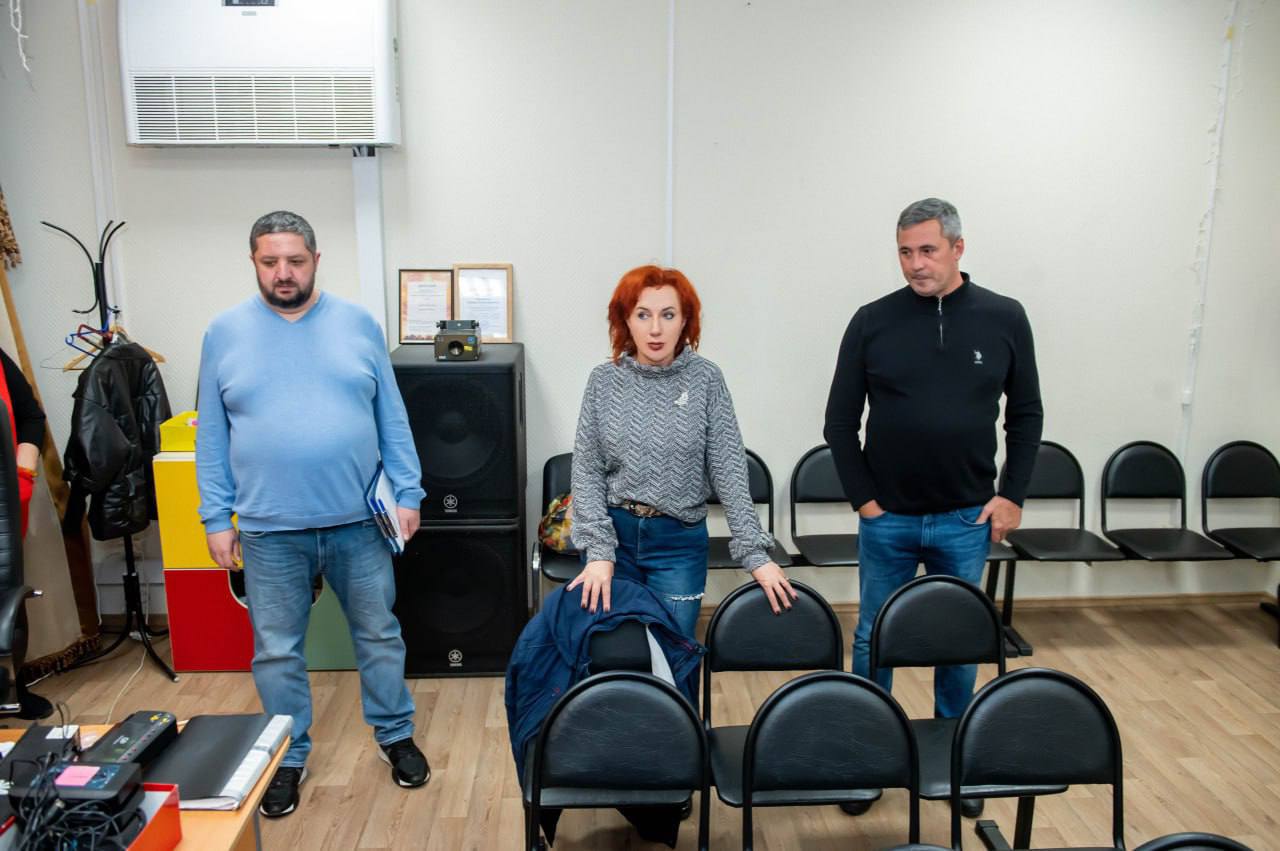 Татьяна Витушева: В рамках рабочего выезда посетила и Павло-Слободский ДК – место, которое хорошо известно и любимо многими жителями села Татьяна Витушева: В рамках рабочего выезда посетила и Павло-Слободский ДК – место, которое хорошо известно и любимо многими жителями села