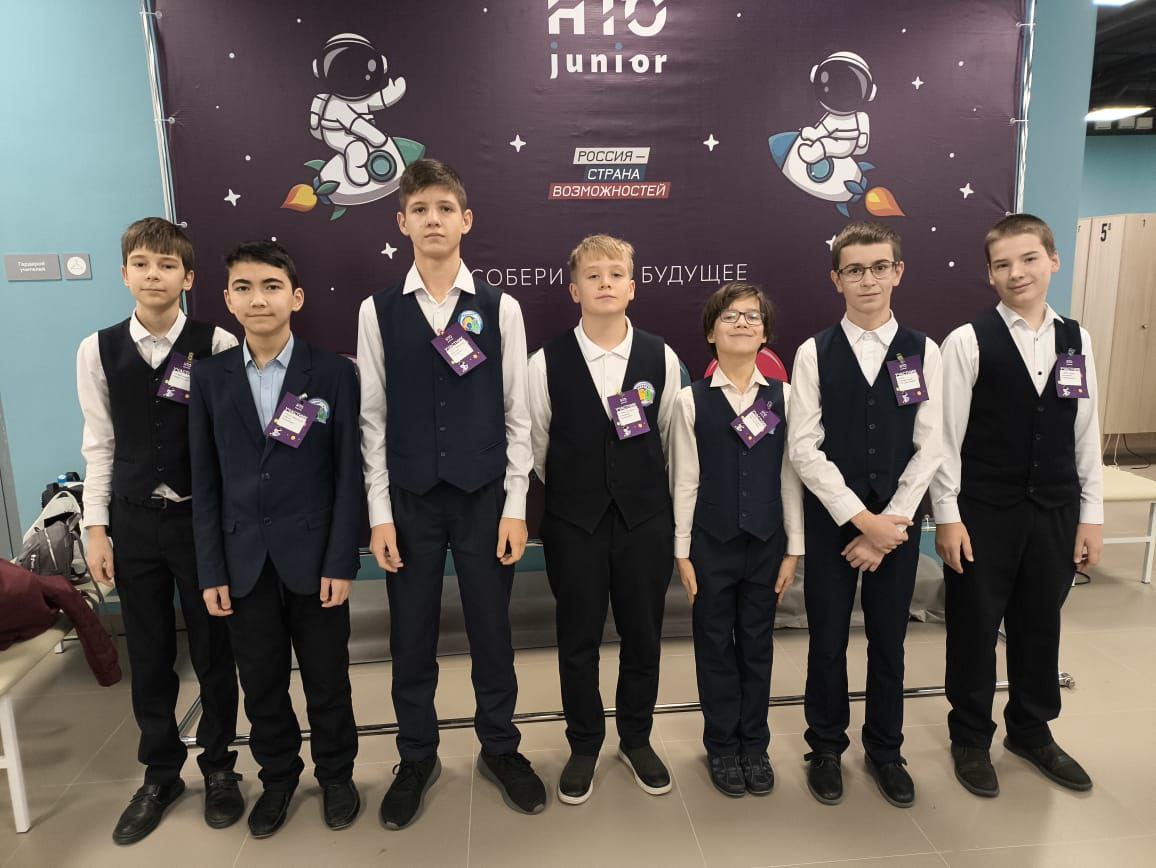 Три команды из гимназии Люберец вышли в финал Национальной технологической олимпиады Junior
