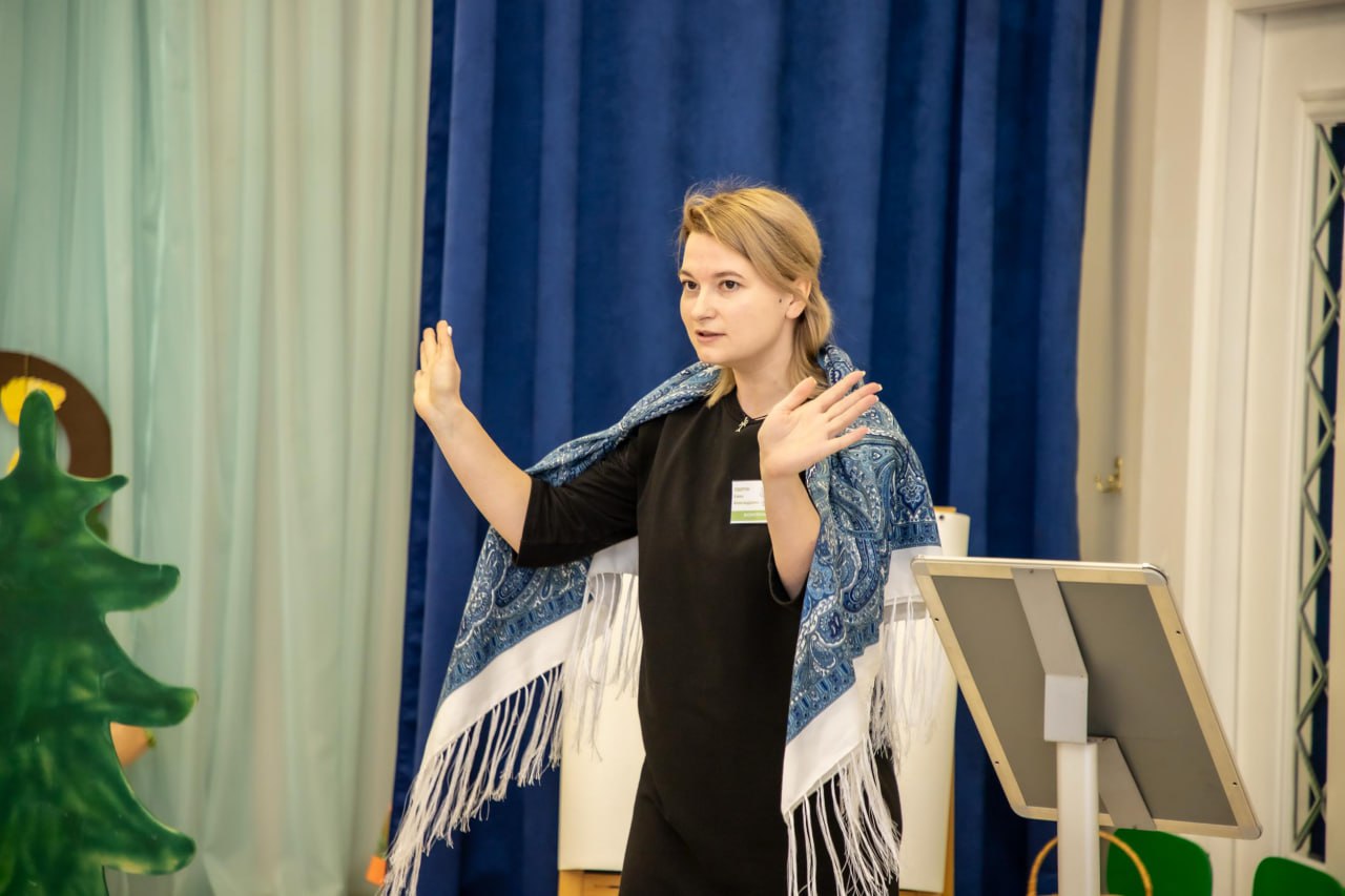 В округе Пушкинский продолжается муниципальный конкурс профессионального мастерства «Педагог года – 2025/2026» В округе Пушкинский продолжается муниципальный конкурс профессионального мастерства «Педагог года – 2025/2026»