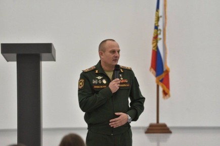 Школьники из Балашихи написали письма участникам СВО