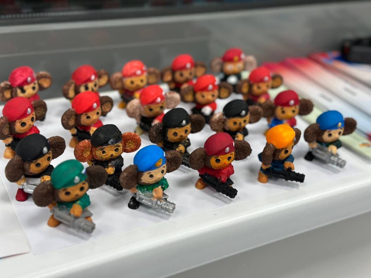 Мытищинские юнармейцы сделали фигурки для бойцов СВО Мытищинские юнармейцы сделали фигурки для бойцов СВО