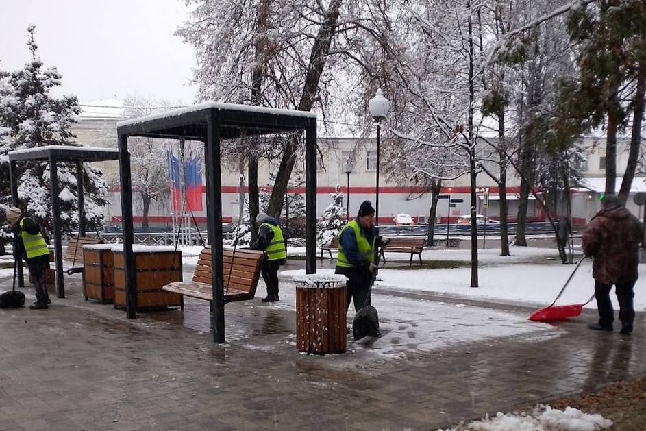 Юлия Купецкая: Мытищинские коммунальные службы встретили первые снежные осадки Юлия Купецкая: Мытищинские коммунальные службы встретили первые снежные осадки