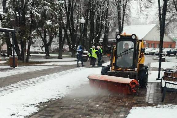 Юлия Купецкая: Мытищинские коммунальные службы встретили первые снежные осадки Юлия Купецкая: Мытищинские коммунальные службы встретили первые снежные осадки