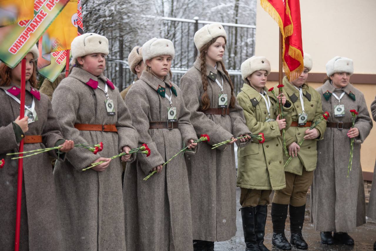 Татьяна Витушева: В деревне Падиково состоялось закрытие «Вахты Памяти» Татьяна Витушева: В деревне Падиково состоялось закрытие «Вахты Памяти»
