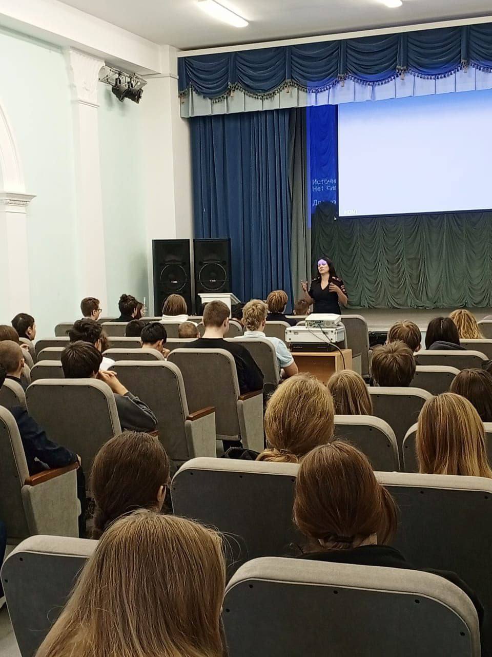 Школьникам рассказали об опасности «зацепинга» Школьникам рассказали об опасности «зацепинга»