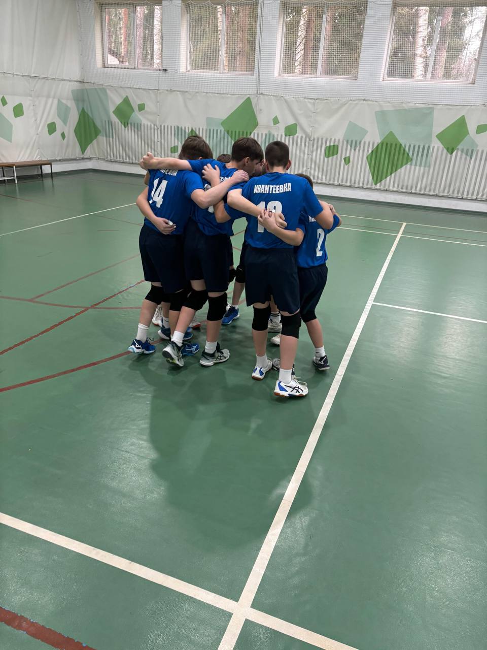 С 10 по 12 ноября в пансионате «Солнечная поляна» Одинцовского городского округа состоялся очередной тур Первенства Московской области по волейболу среди юношей 2012-2013 годов рождения С 10 по 12 ноября в пансионате «Солнечная поляна» Одинцовского городского округа состоялся очередной тур Первенства Московской области по волейболу среди юношей 2012-2013 годов рождения