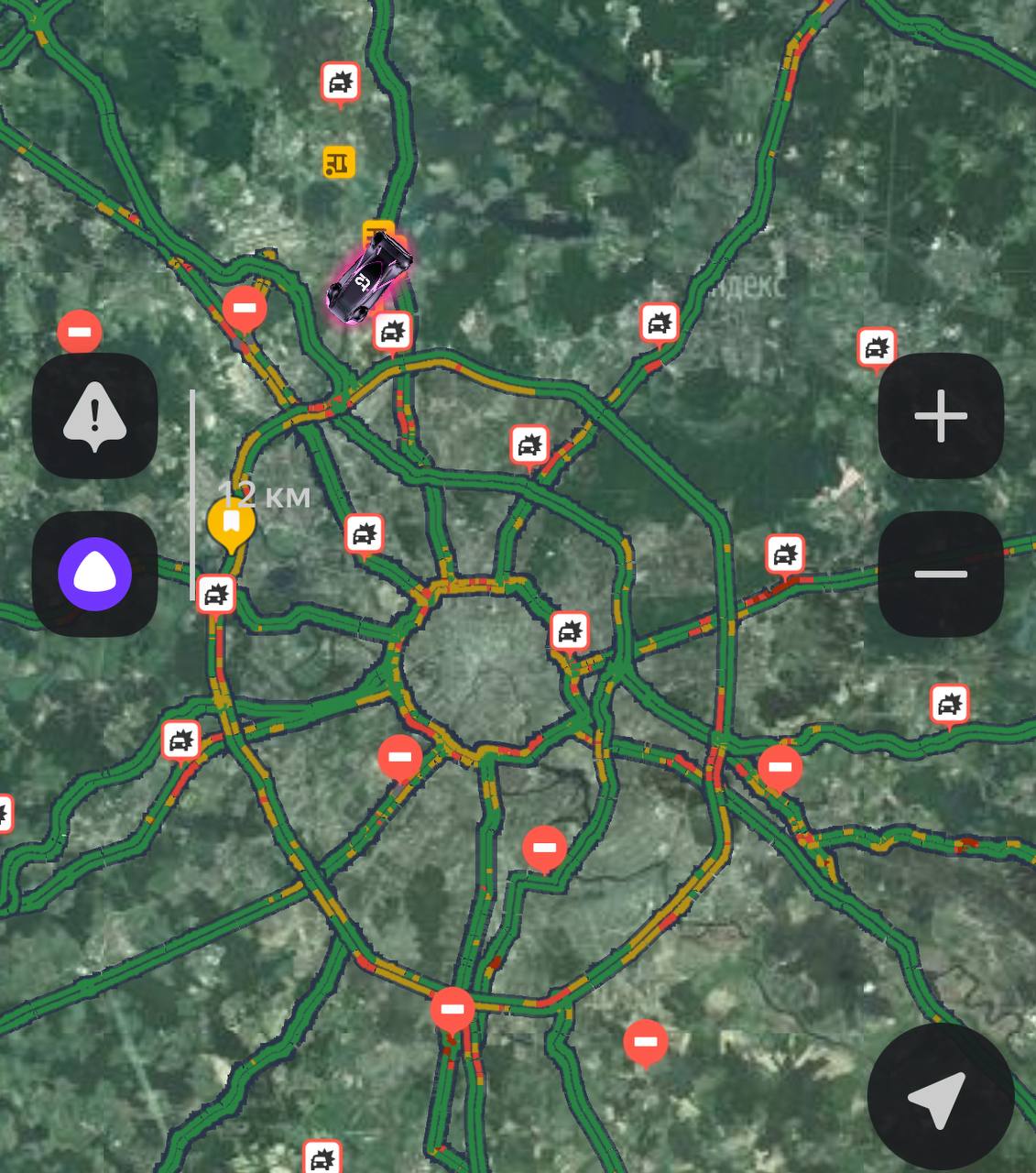 На эстакаде «Водники» в Долгопрудном столкнулись 7 автомобилей На эстакаде «Водники» в Долгопрудном столкнулись 7 автомобилей