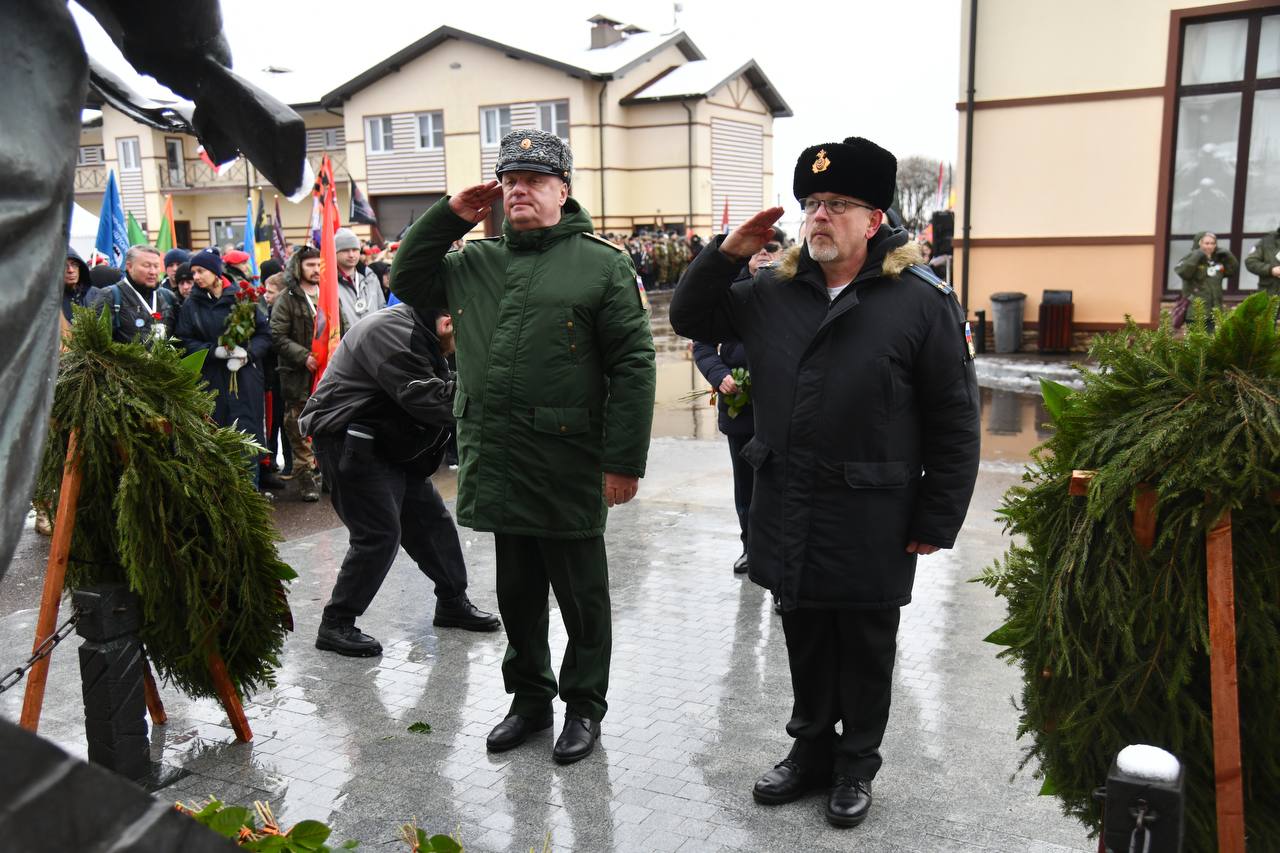 Татьяна Витушева: В деревне Падиково состоялось закрытие «Вахты Памяти» Татьяна Витушева: В деревне Падиково состоялось закрытие «Вахты Памяти»