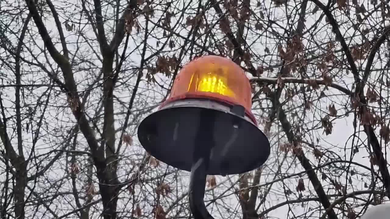 Михаил Собакин: Уважаемые жители!. По прогнозам синоптиков на территории Московской области прогнозируется выпадение осадков в виде мокрого снега