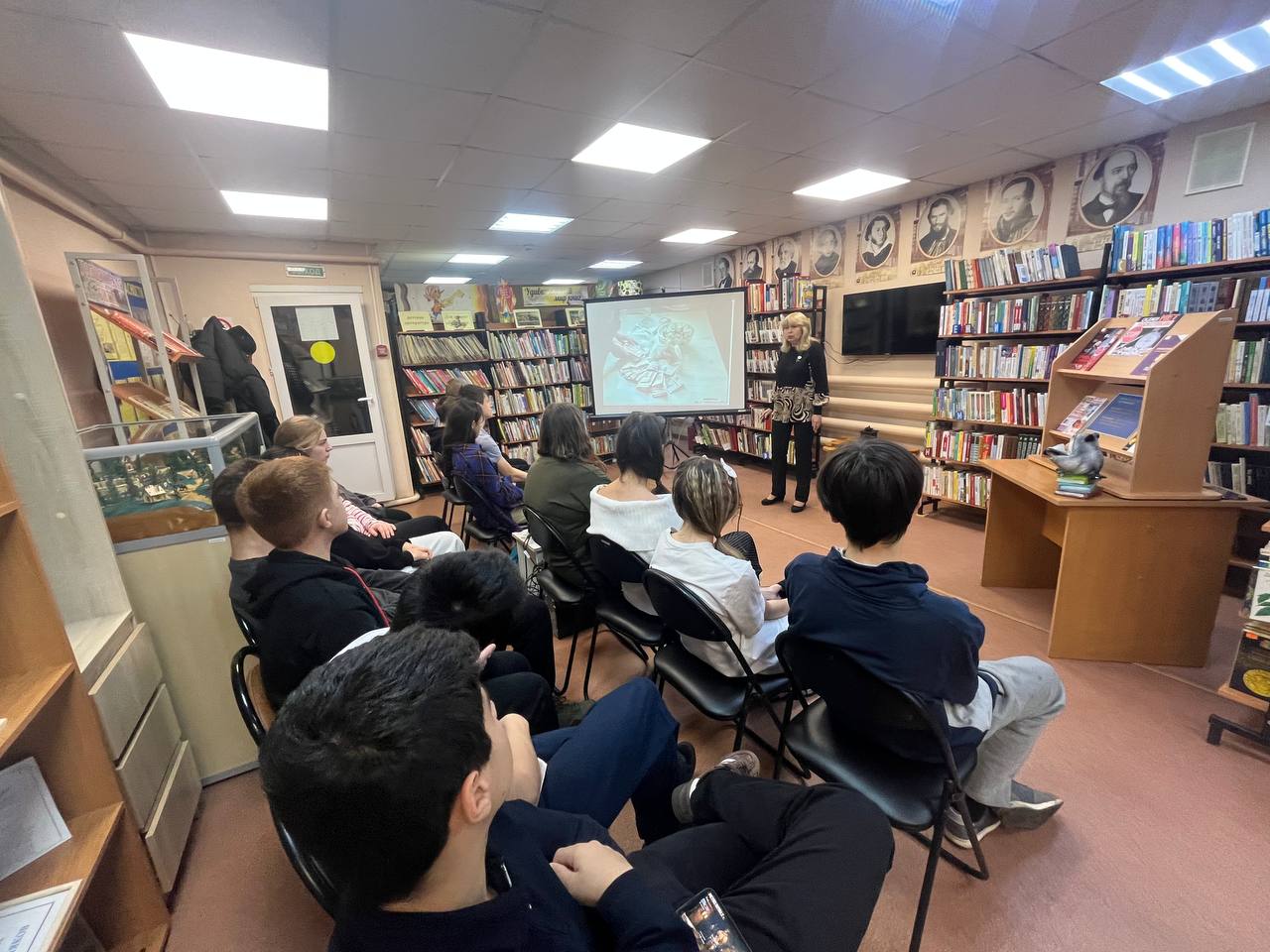 Беседа «Наркомания – дорога в никуда» прошла в Молодинской сельской библиотеке 14 ноября 2025 года Беседа «Наркомания – дорога в никуда» прошла в Молодинской сельской библиотеке 14 ноября 2025 года