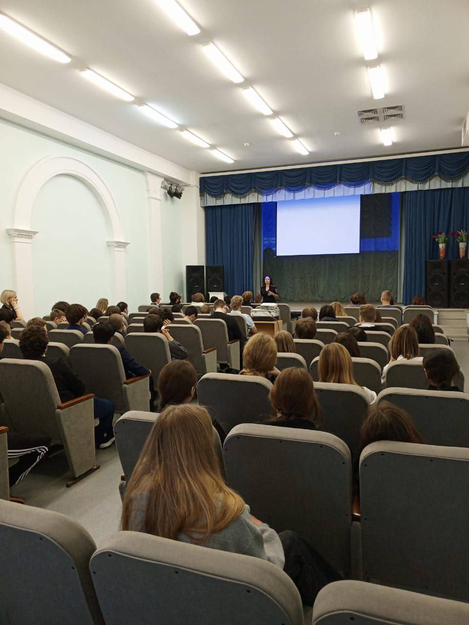 Школьникам рассказали об опасности «зацепинга» Школьникам рассказали об опасности «зацепинга»