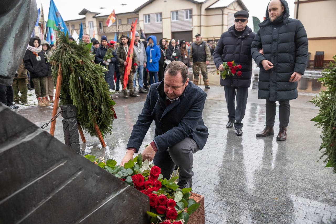 Татьяна Витушева: В деревне Падиково состоялось закрытие «Вахты Памяти» Татьяна Витушева: В деревне Падиково состоялось закрытие «Вахты Памяти»