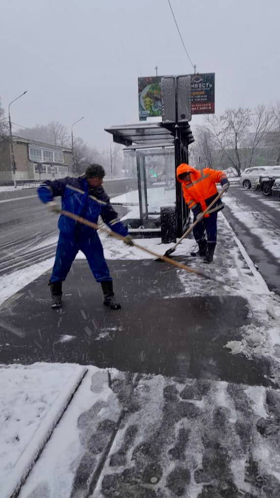 Ещё немного о том, как проходит уборка снега в Долгопрудном Ещё немного о том, как проходит уборка снега в Долгопрудном