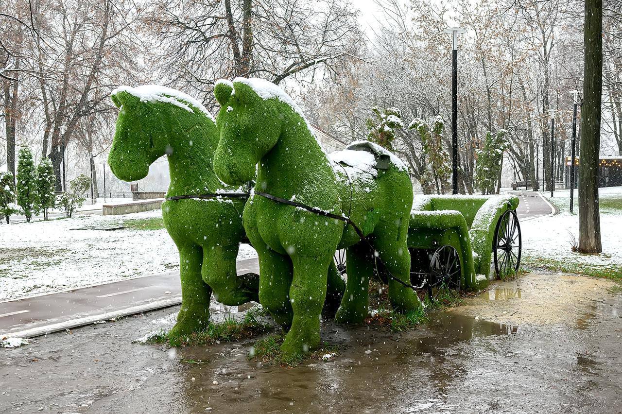 Подольские парки готовятся к зимнему сезону: украшения, катки и резиденция Деда Мороза Подольские парки готовятся к зимнему сезону: украшения, катки и резиденция Деда Мороза