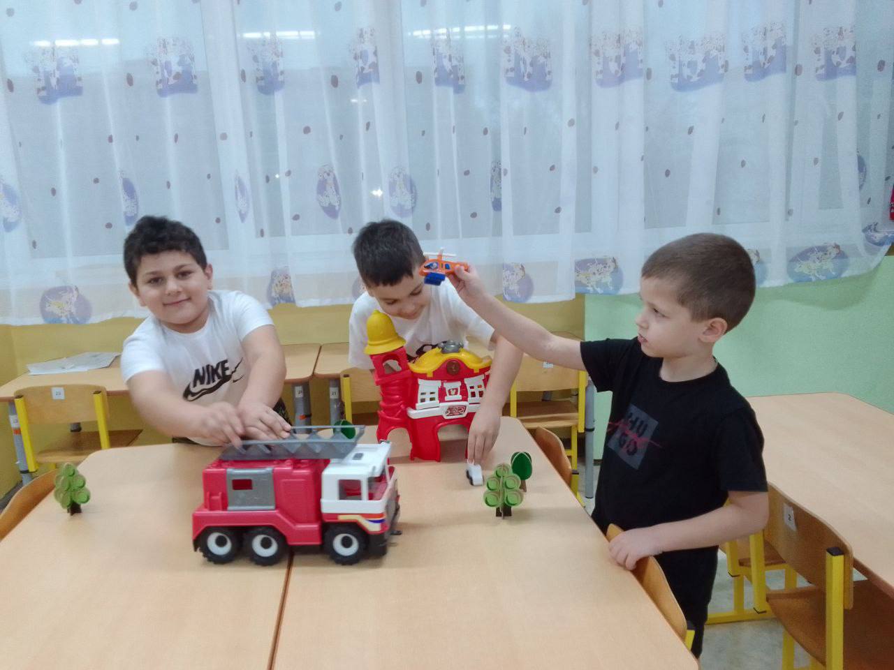 В рамках реализации проекта «Предшкола: стандарт детского сада» в МБОУ Любучанская СОШ (дошкольное отделение п. Любучаны) м.о. Чехов воспитателями подготовительной к школе группы «Звездочки» : Востриковой В.Н. и... В рамках реализации проекта «Предшкола: стандарт детского сада» в МБОУ Любучанская СОШ (дошкольное отделение п. Любучаны) м.о. Чехов воспитателями подготовительной к школе группы «Звездочки» : Востриковой В.Н. и...