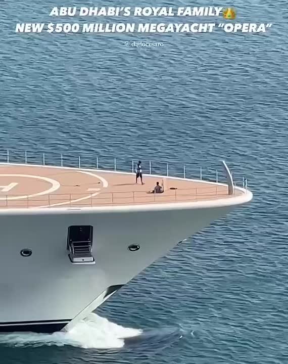 146-метровая суперъяхта яхта Opera — десятая по величине частная яхта в мире и одна из самых потрясающих из когда-либо построенных