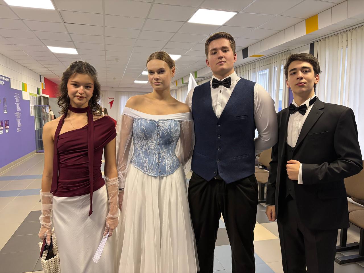 ОСЕННИЙ БАЛ. на календаре 14 ноября, в школе состоялся Осенний бал ОСЕННИЙ БАЛ. на календаре 14 ноября, в школе состоялся Осенний бал