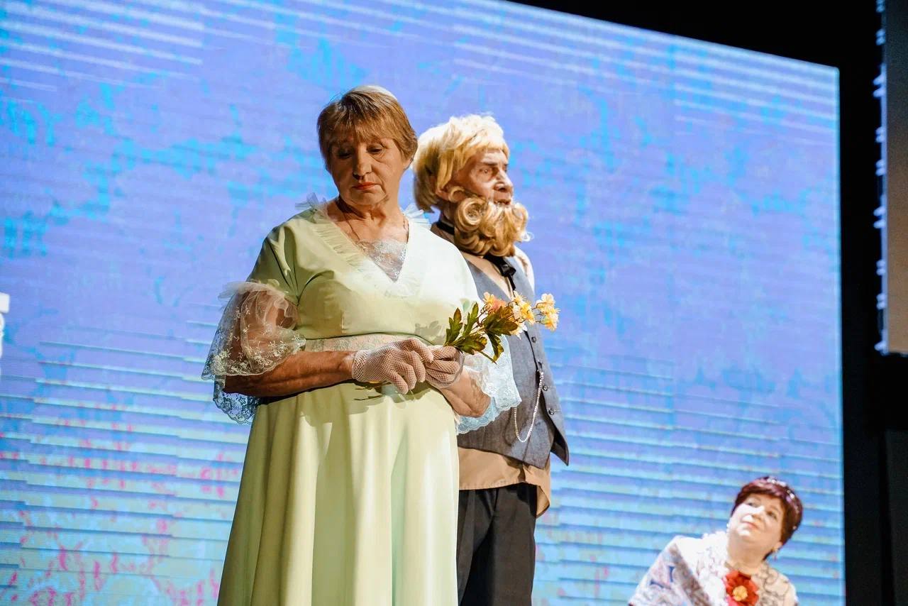 Более 300 пожилых жителей посетили спектакль «Не всё коту Масленица», представленный театральным коллективом «Эксклюзив» Более 300 пожилых жителей посетили спектакль «Не всё коту Масленица», представленный театральным коллективом «Эксклюзив»