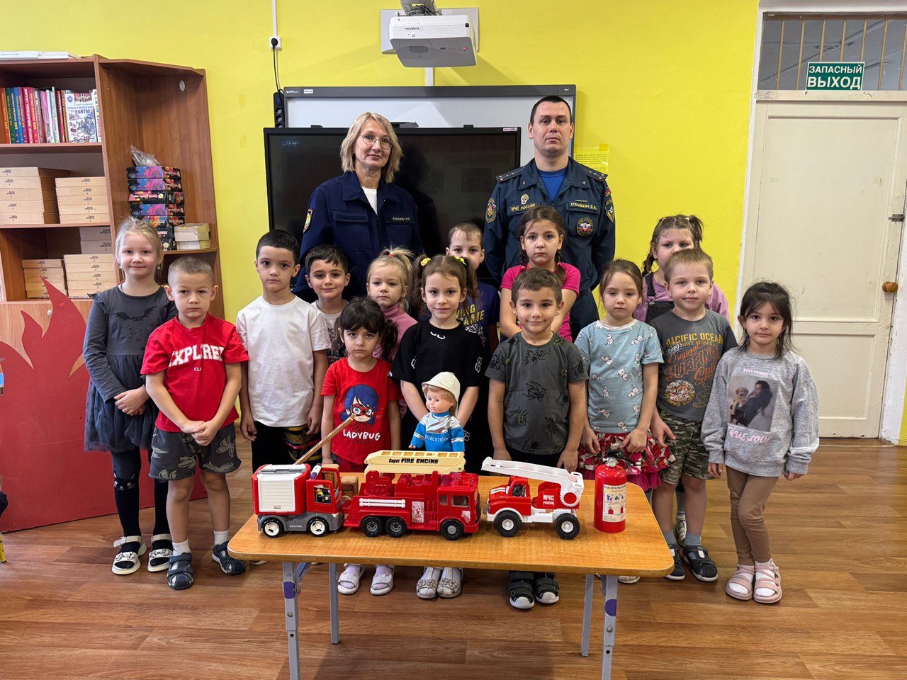 С целью предотвращения пожаров, вызванных детской шалостью с огнем, и формирования у детей осознания важности соблюдения правил пожарной безопасности старший инспектор ОНД и ПР по Орехово-Зуевскому городскому округу... С целью предотвращения пожаров, вызванных детской шалостью с огнем, и формирования у детей осознания важности соблюдения правил пожарной безопасности старший инспектор ОНД и ПР по Орехово-Зуевскому городскому округу...